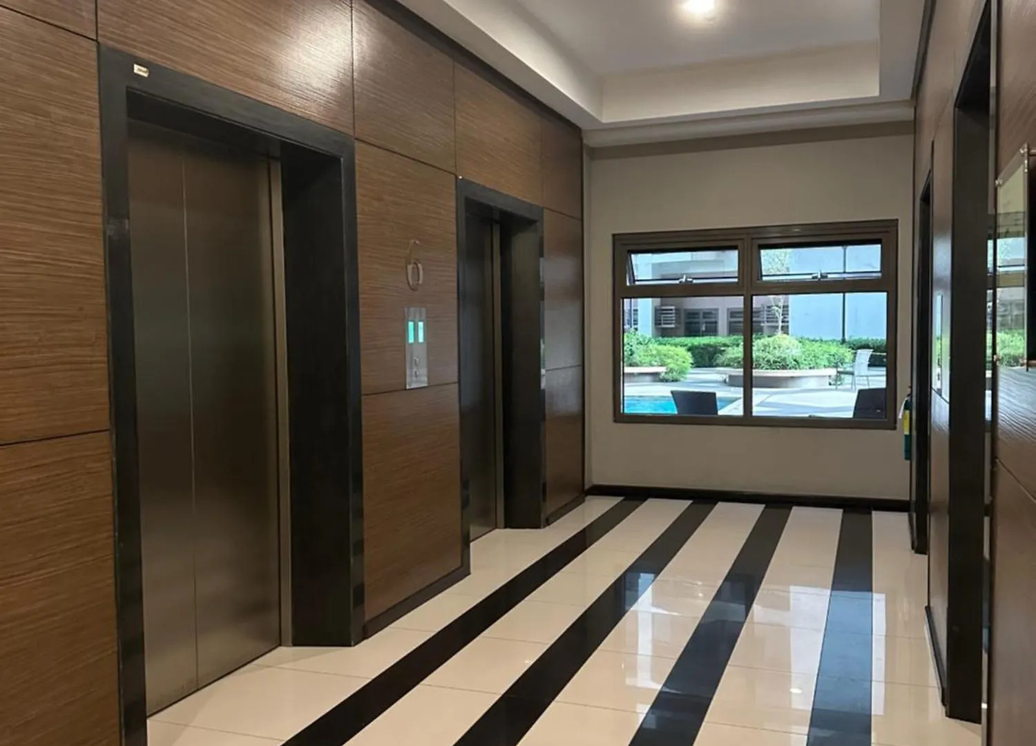 The Radiance Manila Bay Apartment